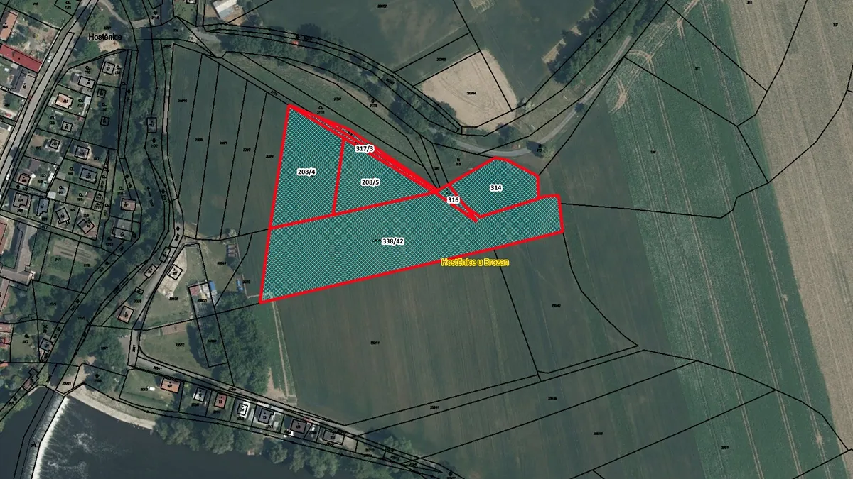 Prodej pole 12535 m²